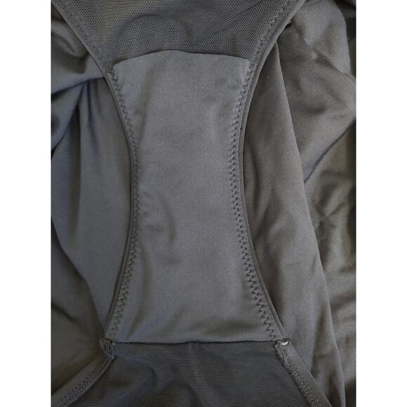 Sea Level Scallop Square Neck One Piece Swimsuit Black Size 12 Bralette Style - Picture 7 of 8